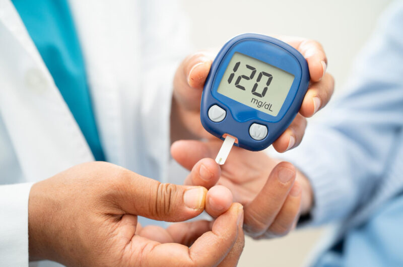 Diabetes: Symptoms, Causes, Treatment & Prevention Guide (2026)